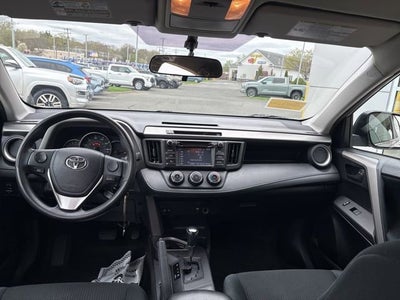 2016 Toyota RAV4 AWD 4dr LE