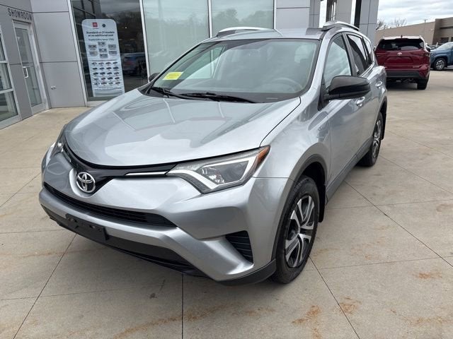 2016 Toyota RAV4 AWD 4dr LE