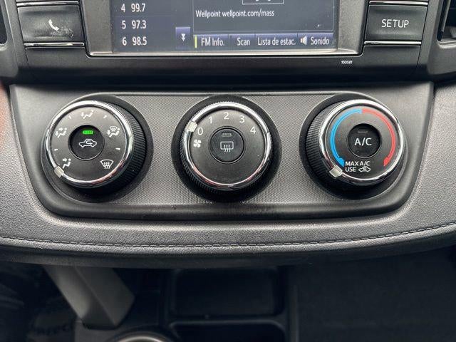 2016 Toyota RAV4 AWD 4dr LE