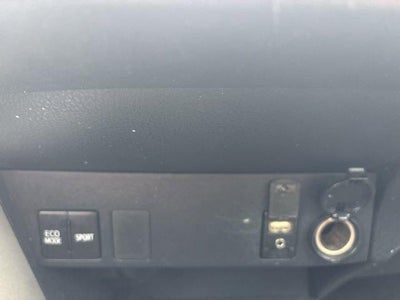 2016 Toyota RAV4 AWD 4dr LE