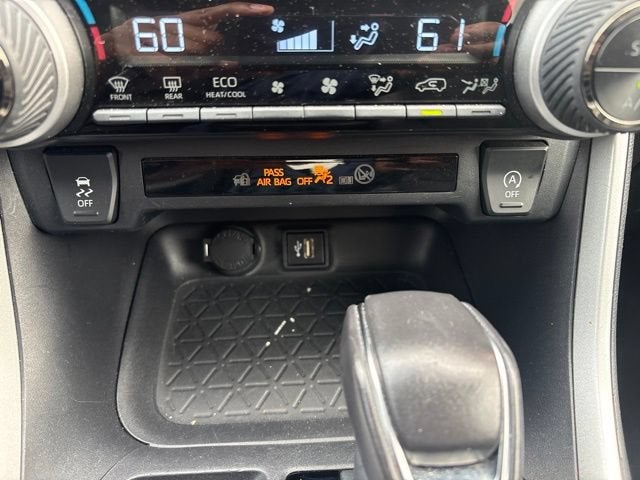2024 Toyota RAV4 XLE Premium FWD