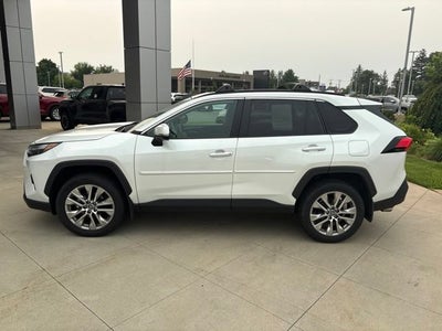 2024 Toyota RAV4 XLE Premium FWD