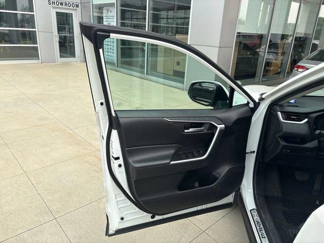 2024 Toyota RAV4 XLE Premium FWD