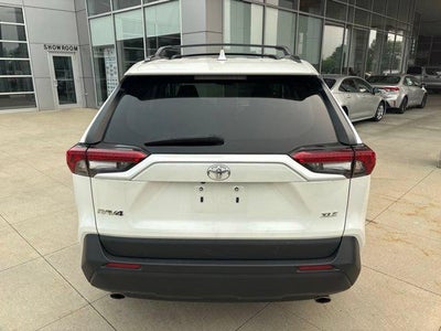 2024 Toyota RAV4 XLE Premium FWD