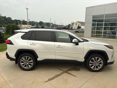 2024 Toyota RAV4 XLE Premium FWD