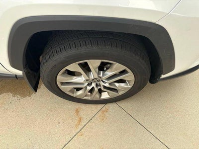 2024 Toyota RAV4 XLE Premium FWD