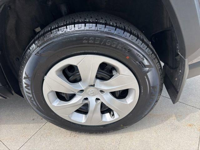 2023 Toyota RAV4 LE AWD