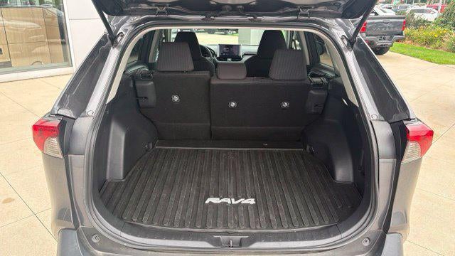 2024 Toyota RAV4 LE AWD