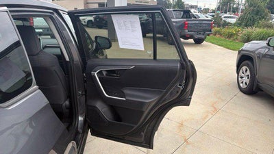 2024 Toyota RAV4 LE AWD