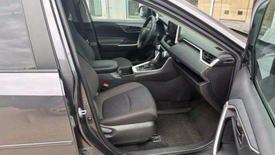 2024 Toyota RAV4 LE AWD