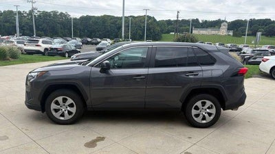 2024 Toyota RAV4 LE AWD
