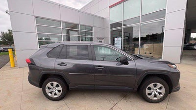 2024 Toyota RAV4 LE AWD