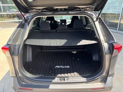2024 Toyota RAV4 LE AWD