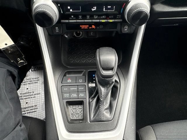 2022 Toyota RAV4 LE AWD