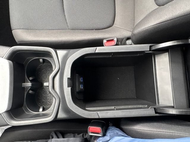 2022 Toyota RAV4 LE AWD