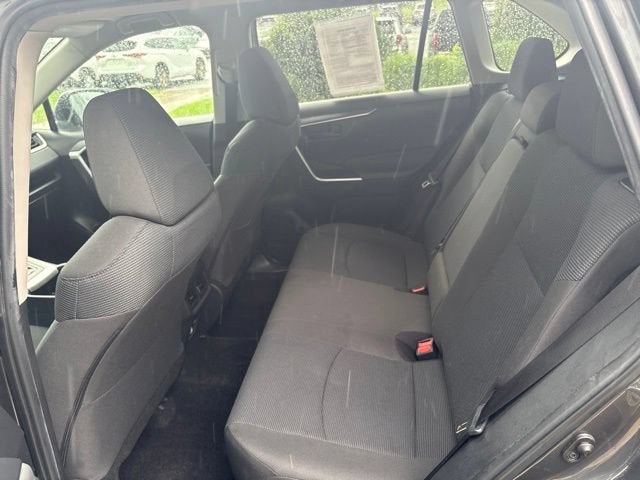 2022 Toyota RAV4 LE AWD
