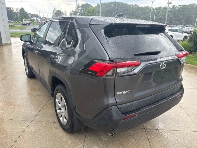 2022 Toyota RAV4 LE AWD