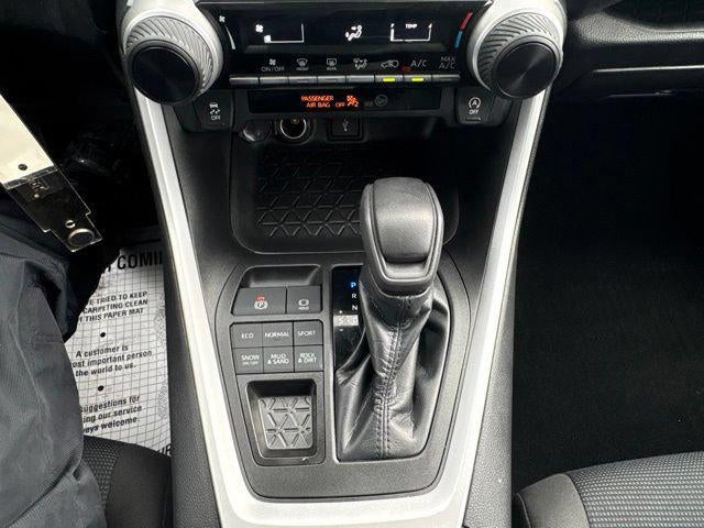 2022 Toyota RAV4 LE AWD