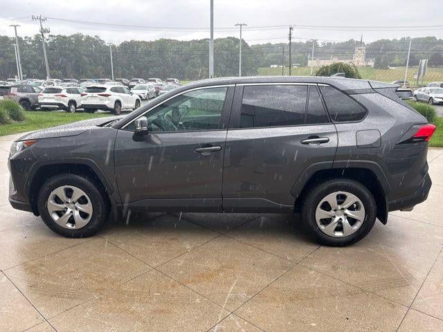 2022 Toyota RAV4 LE AWD