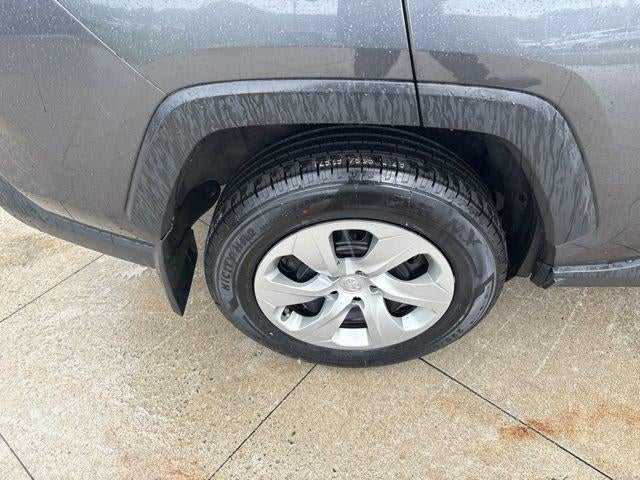 2022 Toyota RAV4 LE AWD