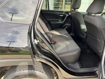 2024 Toyota RAV4 XLE AWD