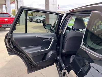 2024 Toyota RAV4 XLE AWD