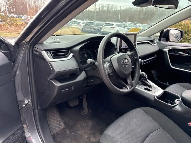 2025 Toyota RAV4 XLE AWD