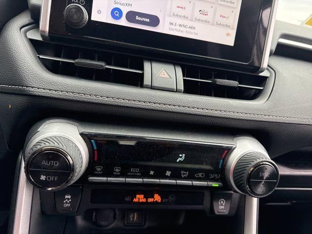 2025 Toyota RAV4 XLE AWD