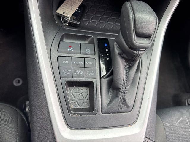 2025 Toyota RAV4 XLE AWD