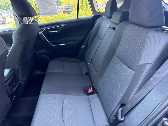 2025 Toyota RAV4 XLE AWD