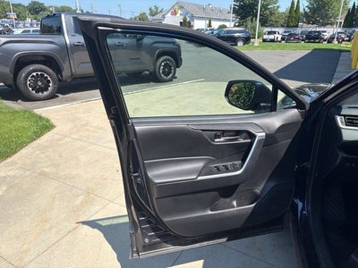 2025 Toyota RAV4 XLE AWD