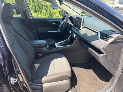 2025 Toyota RAV4 XLE AWD