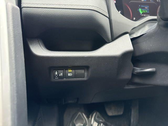 2025 Toyota RAV4 XLE AWD