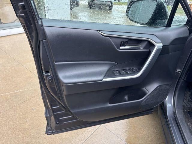 2025 Toyota RAV4 XLE AWD