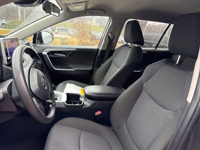 2025 Toyota RAV4 XLE AWD