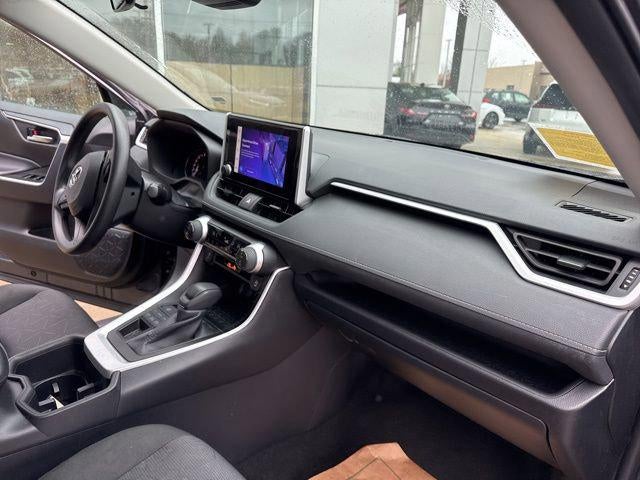 2025 Toyota RAV4 XLE AWD