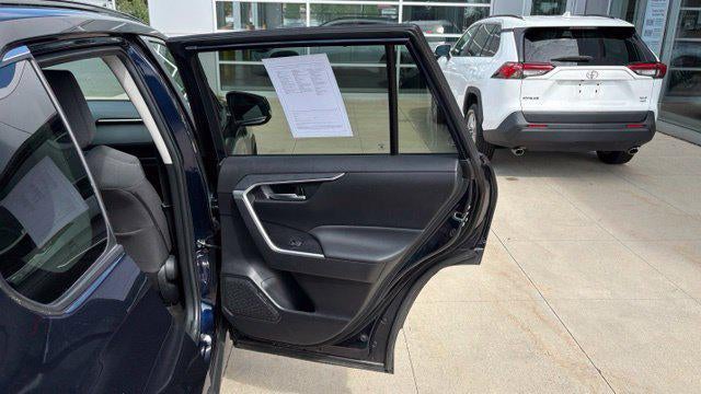 2025 Toyota RAV4 XLE AWD