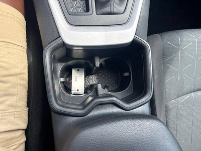 2025 Toyota RAV4 XLE AWD