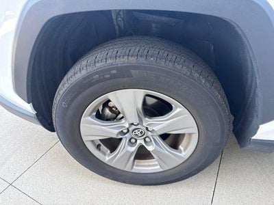 2025 Toyota RAV4 XLE AWD