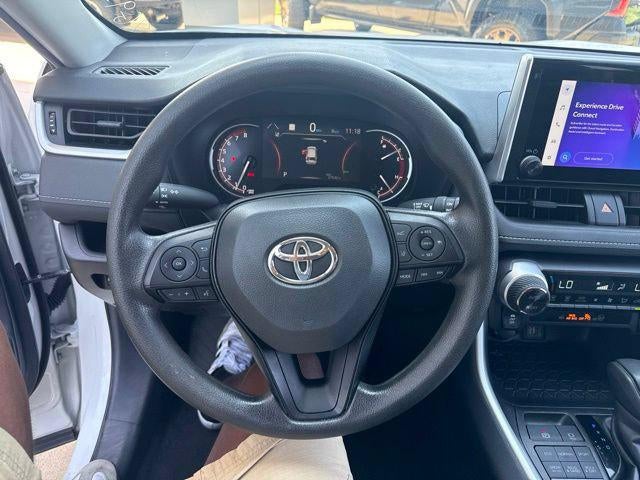 2025 Toyota RAV4 XLE AWD