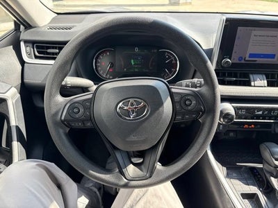 2025 Toyota RAV4 XLE AWD