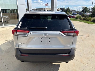 2025 Toyota RAV4 XLE AWD