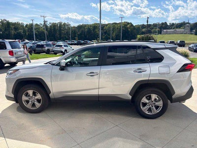 2025 Toyota RAV4 XLE AWD