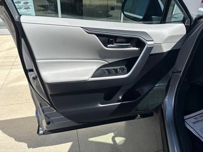 2023 Toyota RAV4 XLE AWD