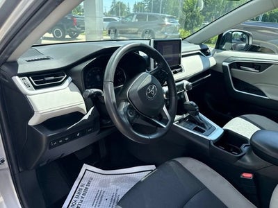 2023 Toyota RAV4 XLE AWD