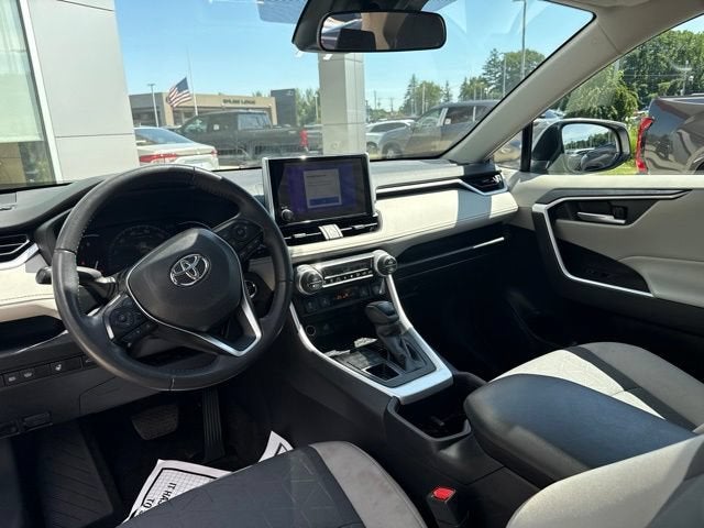2023 Toyota RAV4 XLE AWD