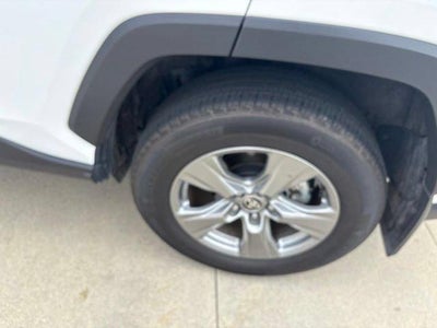 2025 Toyota RAV4 XLE AWD