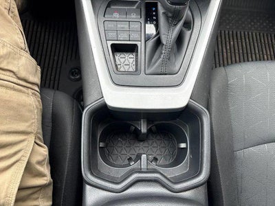 2025 Toyota RAV4 XLE AWD