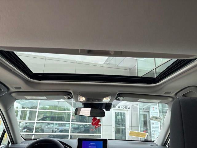 2025 Toyota RAV4 XLE AWD