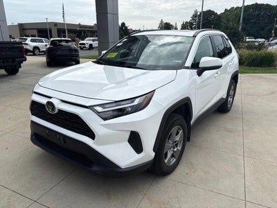 2025 Toyota RAV4 XLE AWD